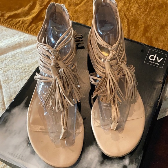 Dolce Vita Shoes - Dolce Vita Stella Nude Tassel Sandle, size 7.5